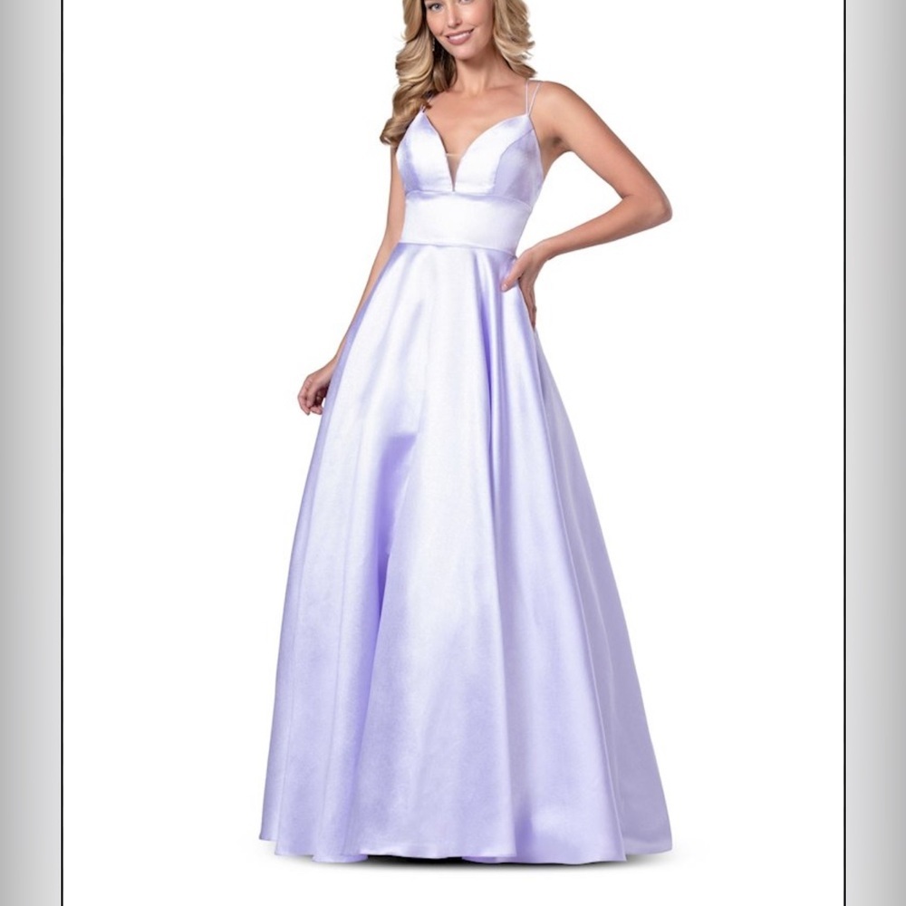 Nina Canacci Light Purple Prom Dress